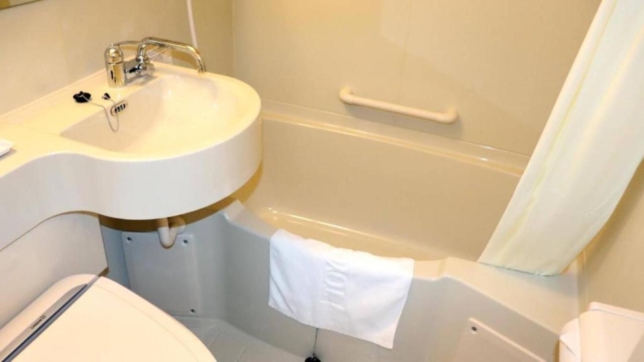 Toyoko Inn Saitama Toda Koen Eki Nishi Guchi Ngoại thất bức ảnh